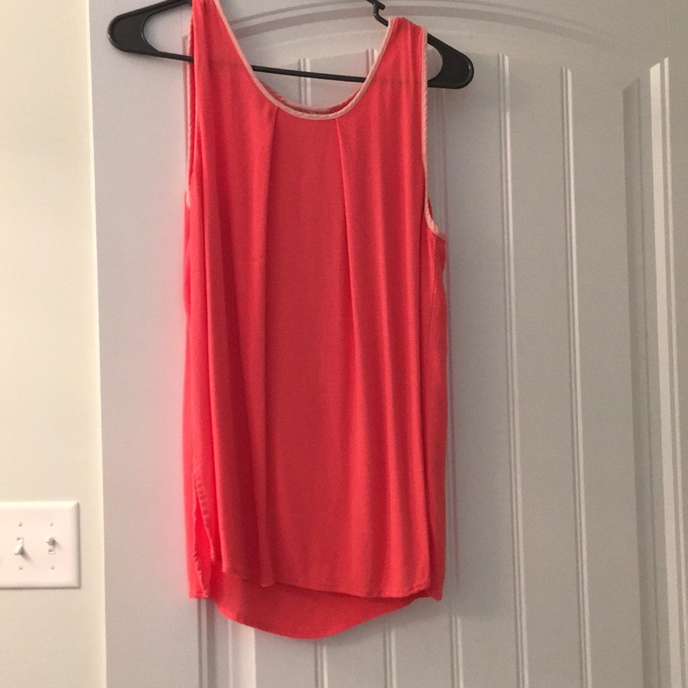 Loft sleeveless blouse